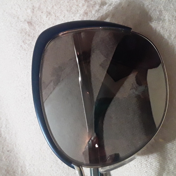 Dolce & Gabbana Sunglasses - Picture 9 of 16